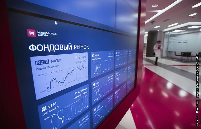 Акции МосБиржи обновили максимум почти за 2 года - interfax.ru - Москва