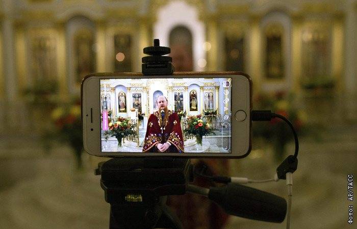 Популярность религиозных ТВ-программ выросла вдвое в предпасхальную неделю - interfax.ru - Россия - Москва - Иерусалим