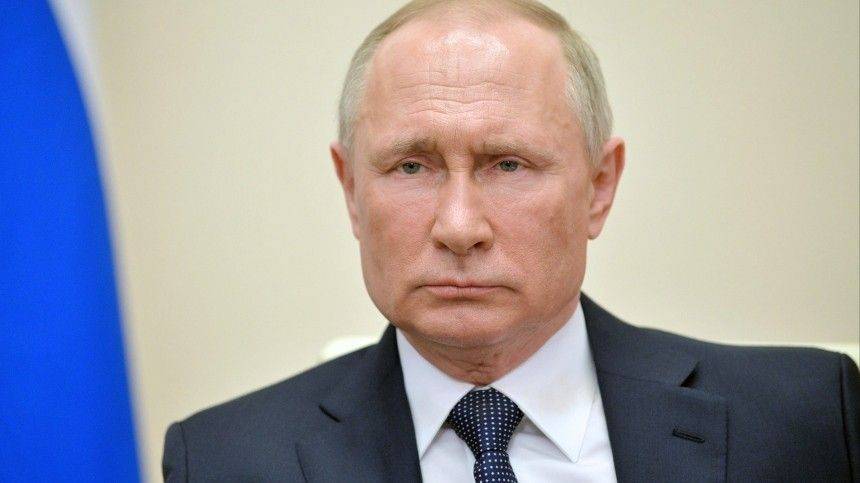 Владимир Путин - Дмитрий Песков - Дональд Трамп - Путин выступает против политизации оказания Россией медпомощи США - 5-tv.ru - Россия - Москва - Сша - Вашингтон