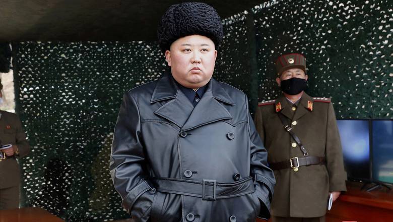 Ким Ченын - СМИ: лидер Северной Кореи Ким Чен Ын находится «в глубокой медитации» - newizv.ru - Сша - Кндр