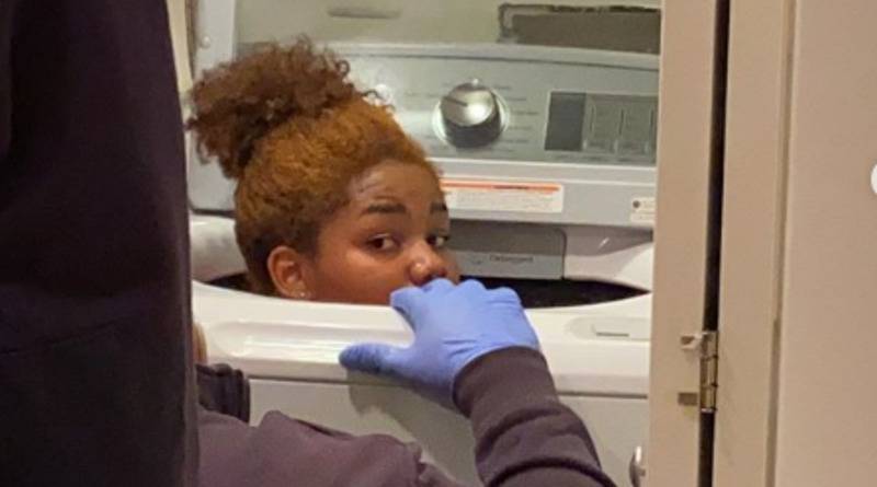 принц Уильям - 18-летняя девушка застряла в стиральной машине во время игры в прятки на самоизоляции (фото) - usa.one - штат Виргиния