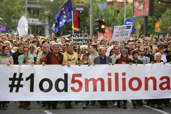 Протесты сербской оппозиции: ходили, ходили, да не выходили - eadaily.com