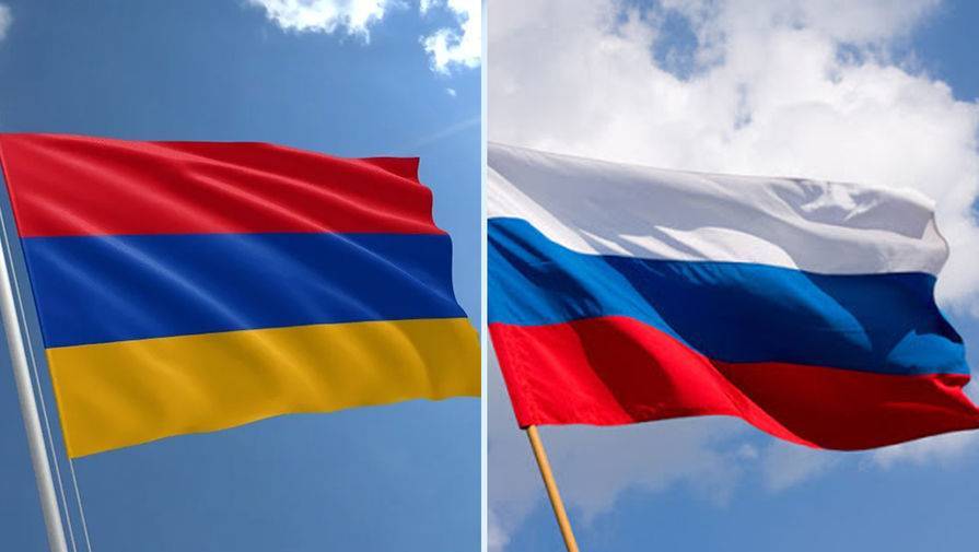 Посольство России в Армении готовит списки для вывоза россиян на родину - gazeta.ru - Россия - Грузия - Армения - Ереван