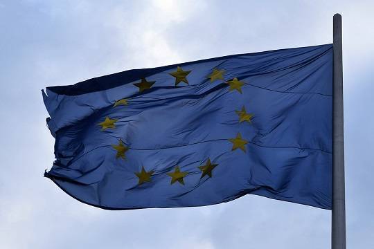 Европа намерена потратить два триллиона евро ради выхода из кризиса - versia.ru - Евросоюз