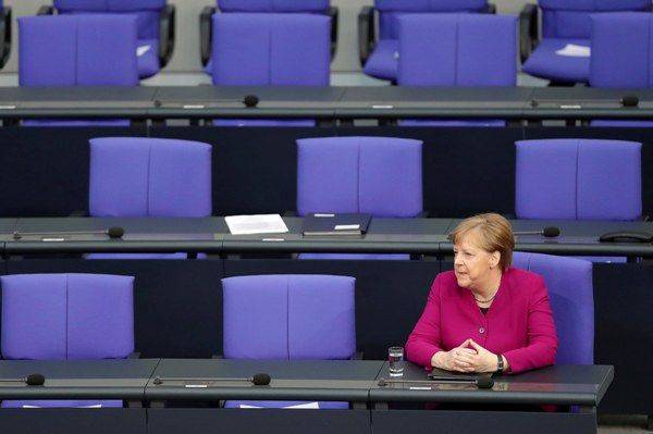 Меркель настраивает немцев на «долгую жизнь» с коронавирусом - eadaily.com