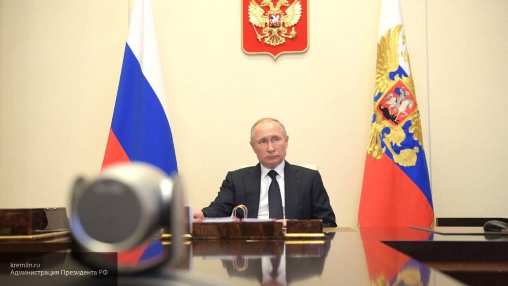 Владимир Путин - Путин призвал банки оказывать помощь россиянам своевременно - nation-news.ru - Россия