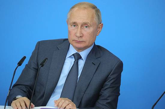 Владимир Путин - Абстрактные обещания поддержки экономики и граждан при пандемии никому не нужны, заявил Путин - pnp.ru - Россия