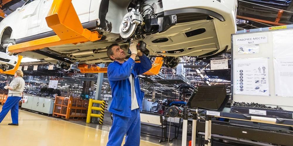 АвтоВАЗ приостановит производство автомобилей в Ижевске - autonews.ru - Украина - Ижевск