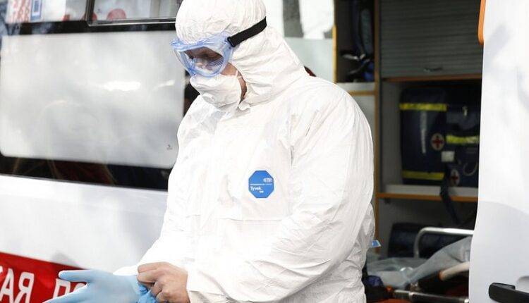 В сочинском обсерваторе выявили коронавирус у четырех человек, прилетевших из Москвы - newtvnews.ru - Москва - Сочи