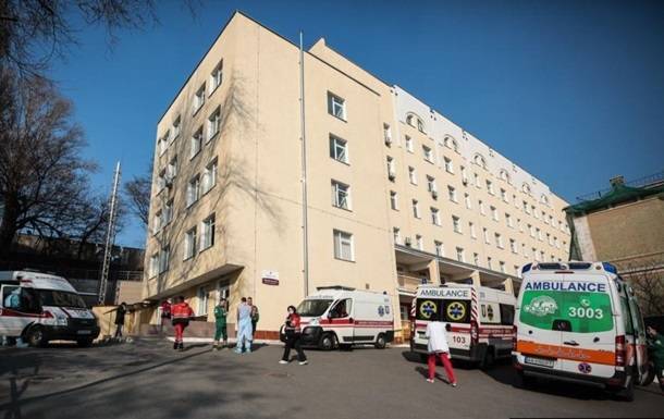 Виталий Кличко - COVID: Больницы Киева готовят дополнительные места - korrespondent.net - Киев