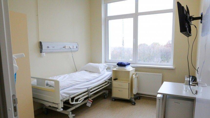 В Петербурге дополнительно развернут 5,5 тысячи коек для пациентов с COVID-19 - 5-tv.ru - Санкт-Петербург