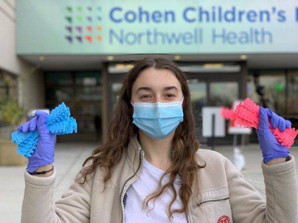 Студентка из семьи украинских иммигрантов Карина Попович делает 3D-маски для медиков Нью-Йорка - usa.one - Нью-Йорк - Нью-Йорк