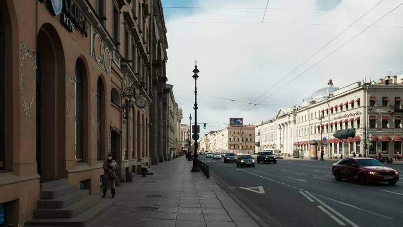 Александр Егоров - В Петербурге оценили идею ввести штрафы за нарушение дистанции в транспорте - russian.rt.com - Санкт-Петербург