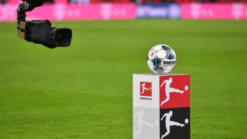 СМИ: В Германии могут обязать футболистов играть в масках - russian.rt.com - Германия