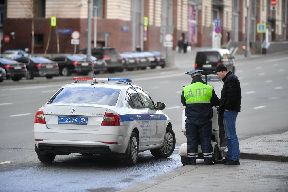 Более 130 нарушивших карантин водителей задержали в Москве - vm.ru - Москва