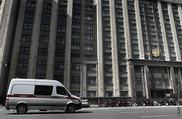 Водители нескольких депутатов Госдумы заразились коронавирусом - interfax.ru - Россия - Москва