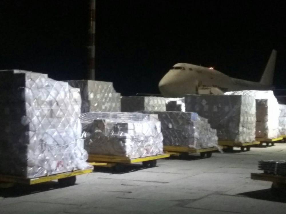 Из Пекина прибыло 50 тонн гуманитарного груза для борьбы с коронавирусом - naviny.by - Белоруссия - Минск
