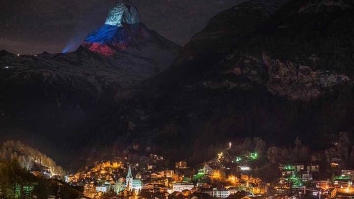 Швейцария превратила гору Маттерхорн в символ солидарности с Россией - vesti.ru - Россия - Москва - Швейцария - Берн