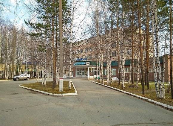 В ХМАО умер 50-летний мужчина с коронавирусом - znak.com - округ Югра