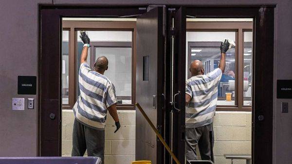 Заключённые тюрем в США повально заражены коронавирусом — исследование - eadaily.com - Сша - штат Огайо