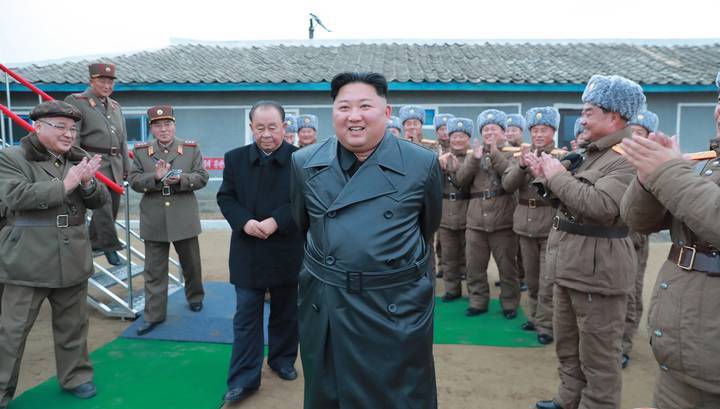 Ким Ченын - Северокорейцы не реагируют на слухи о Ким Чен Ыне - vesti.ru - Кндр - Пхеньян