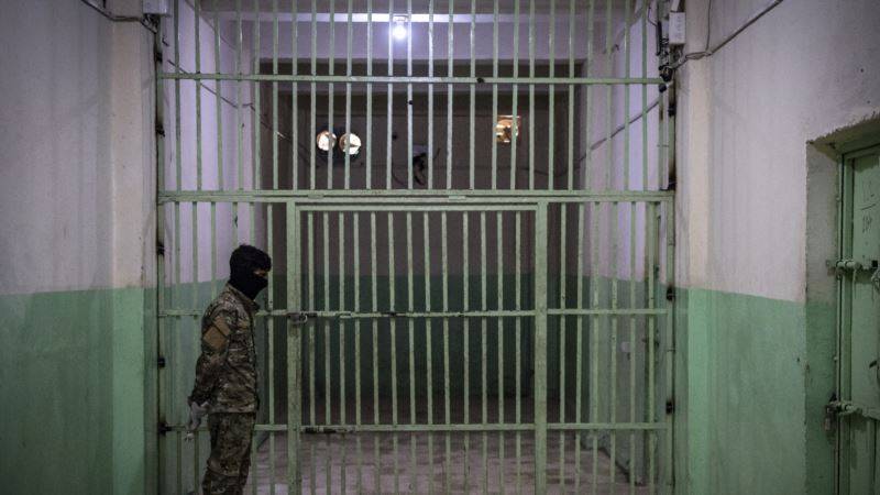 Центры содержания задержанных боевиков ИГ получили средства защиты от коронавируса - golos-ameriki.ru - Сирия - Сша - Игил