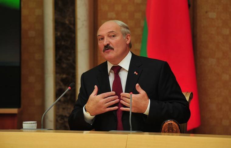 Лукашенко объяснил отказ от карантина свободолюбием белорусов - news.ru - Россия - Белоруссия