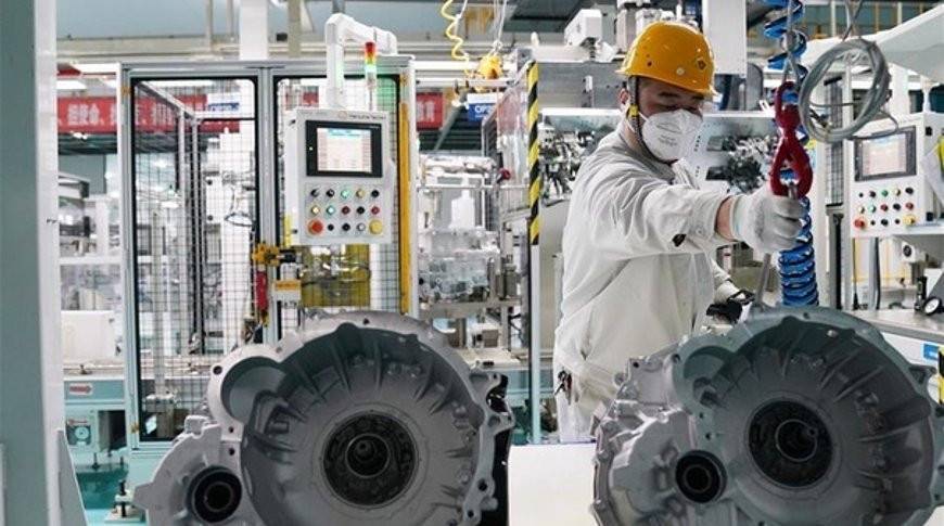 Прибыль ведущих предприятий Китая в первом квартале упала на 36,7% из-за эпидемии - belta.by - Китай - Минск