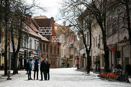 Литва открыла кафе и парки - lenta.ru - Вильнюс - Литва