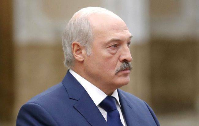 Александр Лукашенко - Лукашенко заявил, что Беларуси не нужен карантин из-за COVID-19 - rbc.ua - Белоруссия - Гомельская обл. - район Наровлянский