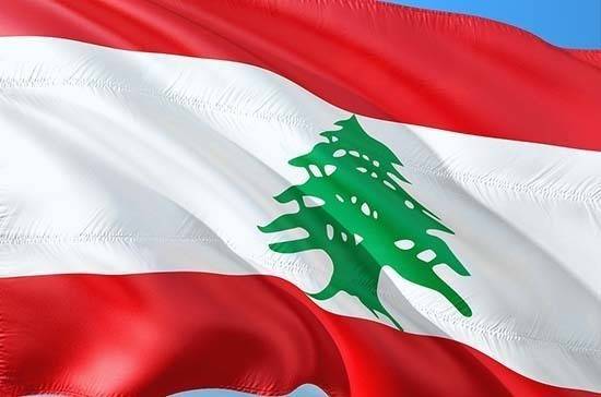В Ливане демонстранты перекрыли дороги и обвинили правительство в бездействии на фоне резкого падения уровня жизни - pnp.ru - Ливан