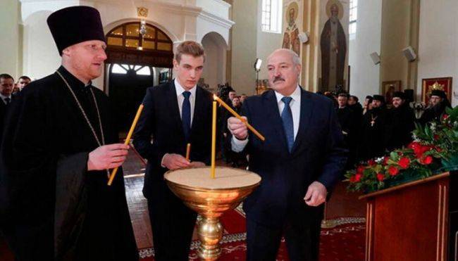 Александр Лукашенко - После посещения Лукашенко белорусский монастырь закрыли на карантин - eadaily.com - Белоруссия - Благовещенск - район Смолевичский