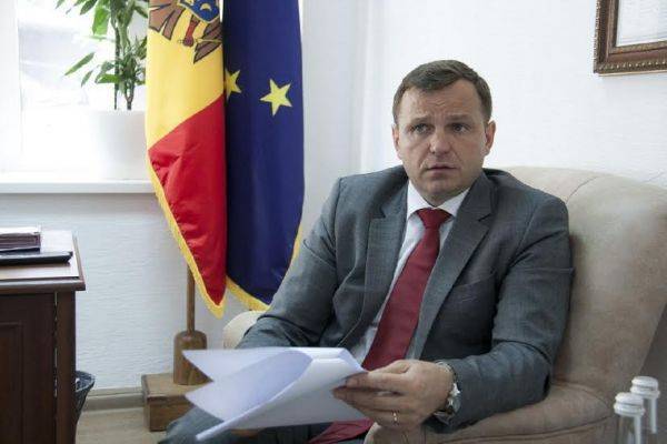 Майя Санду - Экс-премьер Молдавии гонится за дешевой популярностью, считают в оппозиции - eadaily.com - Бухарест - Молдавия