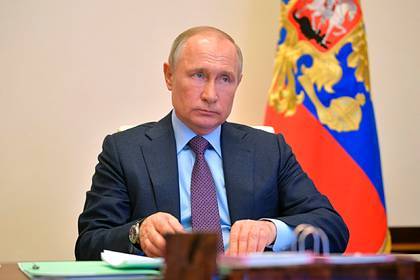 Владимир Путин - Путин призвал работать на опережение в борьбе с коронавирусом - lenta.ru - Россия