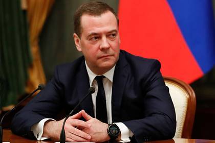 Дмитрий Медведев - Медведев предрек экономике кризис тяжелее 2008 года - lenta.ru - Россия