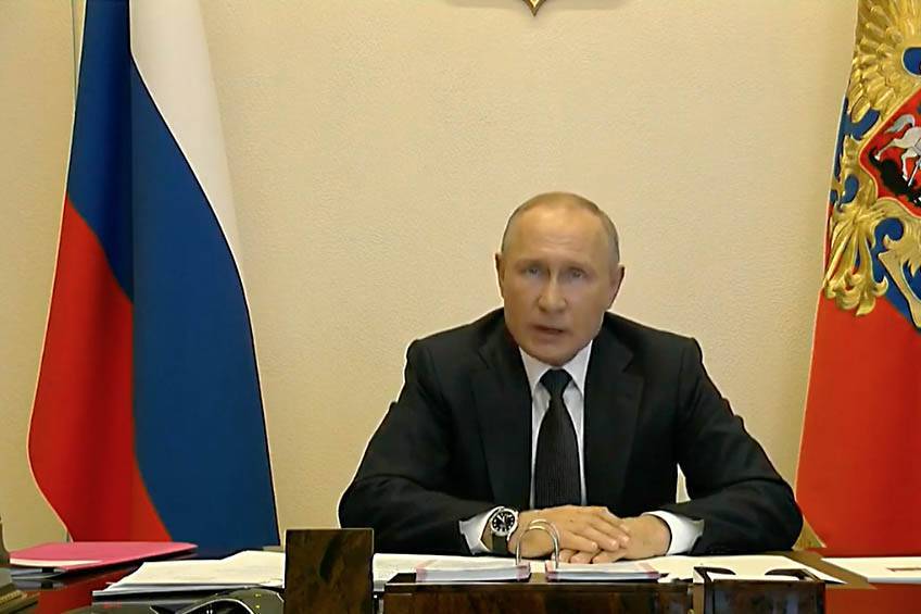 Владимир Путин - Путин: Ситуация с коронавирусом остается очень сложной - vm.ru - Россия