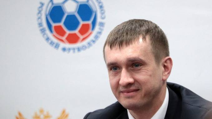 Александр Алаев - Генеральный секретарь РФС сообщил, когда может возобновиться сезон РПЛ - piter.tv