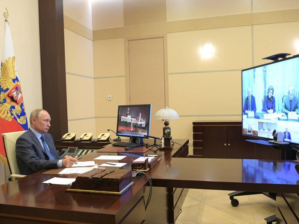 Владимир Путин - "Пик еще не пройден". Путин объявил о продлении карантина в России - gordonua.com - Россия - Украина