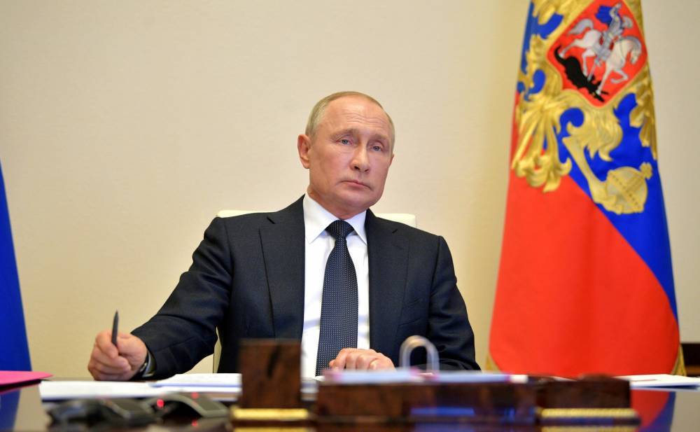 Владимир Путин - Путин подписал указ о нерабочих днях с 6 по 8 мая - vm.ru - Россия
