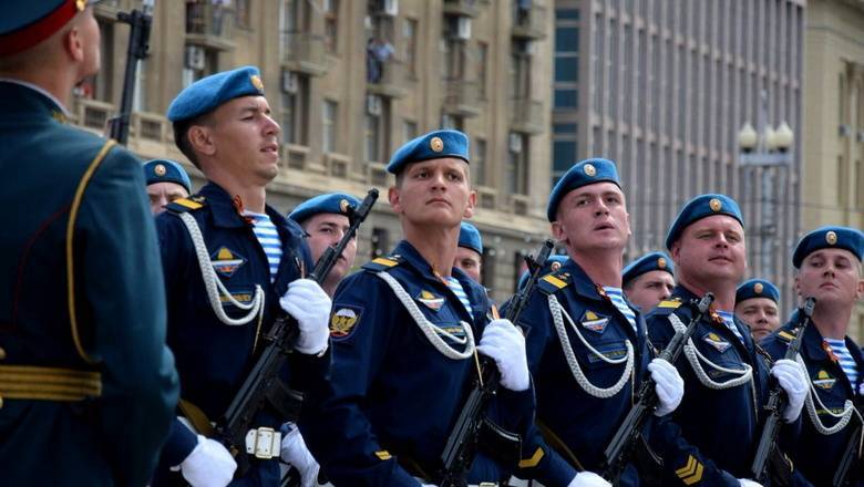 Коронавирусом заболели 960 российских военнослужащих - newizv.ru
