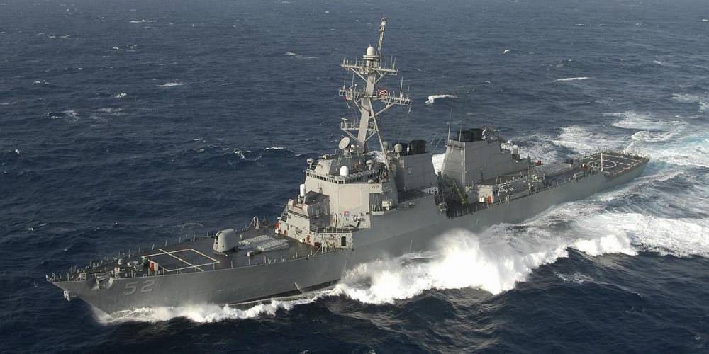Пекин осуждает появление корабля ВМС США в Южно-Китайском море - ruposters.ru - Сша - Китай