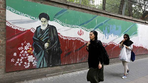 Хасан Роухани - Иран раскритиковал США за ужесточение санкций - newtvnews.ru - Сша - Иран - Вашингтон