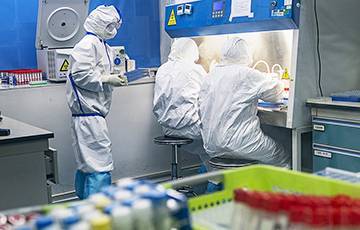 Newsweek: Ошибка в лаборатории Китая могла стать причиной пандемии коронавируса - charter97.org - Сша - Китай