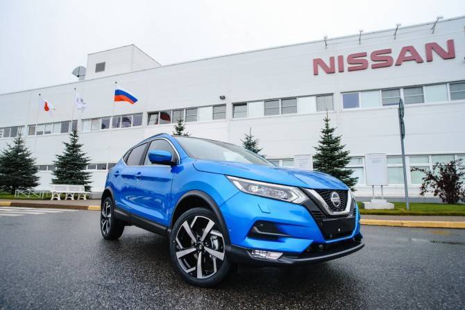 Петербургский завод Nissan к августу сократит около 450 сотрудников - autostat.ru - Санкт-Петербург