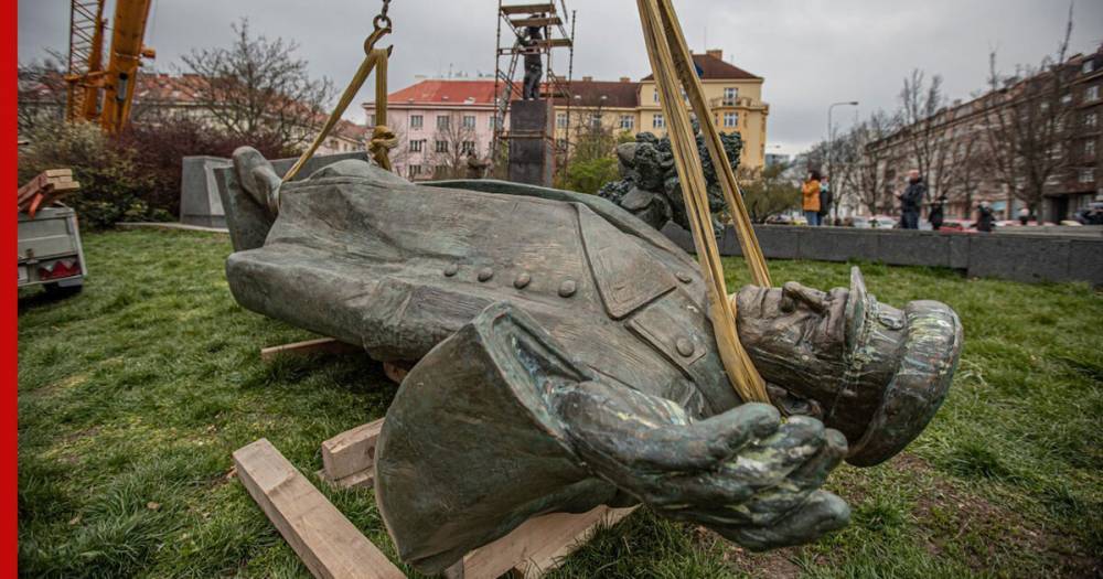 Почему в Восточной Европе идет война с памятниками красноармейцам - profile.ru