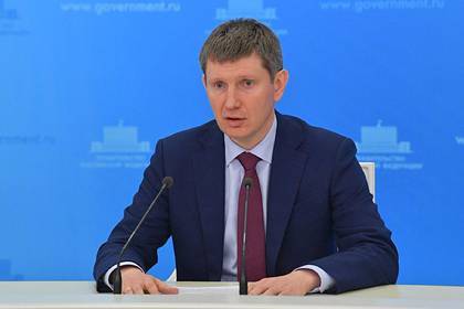 Максим Решетников - Российскому бизнесу пообещали гранты на выплату зарплат - lenta.ru
