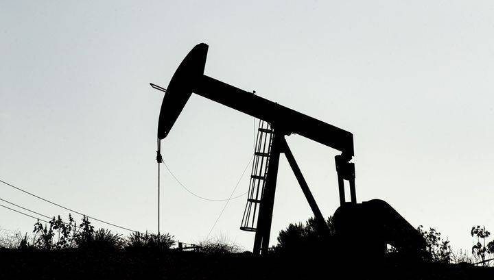 Нефтяные компании США сократят добычу в мае и июне на 300 тысяч баррелей в день - vesti.ru - Сша