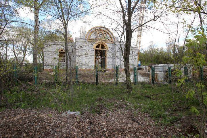 Возле парка «Алые паруса» остановлено строительство храмового комплекса - moe-online.ru
