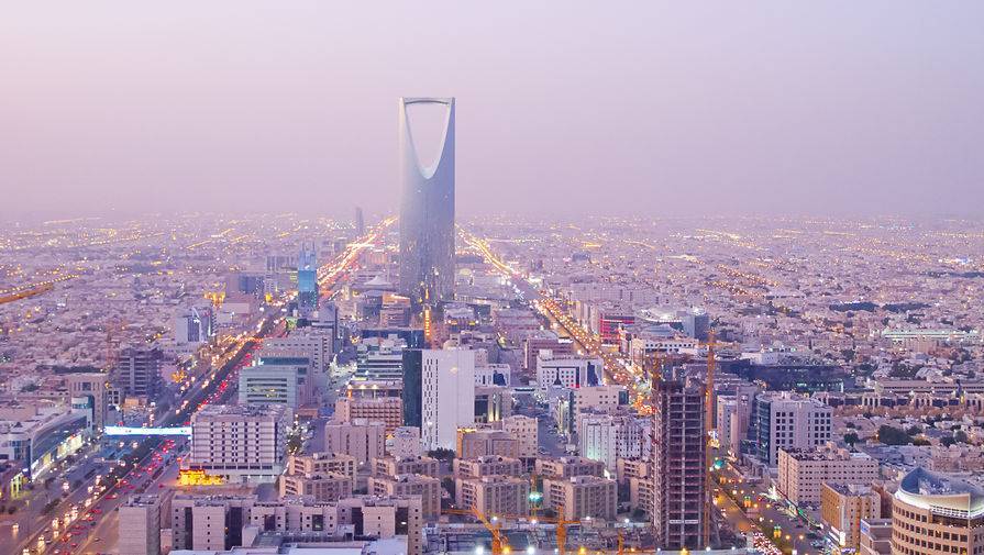 Саудовская Аравия открыла торговые центры на фоне ослабления пандемии COVID-19 - gazeta.ru - Саудовская Аравия