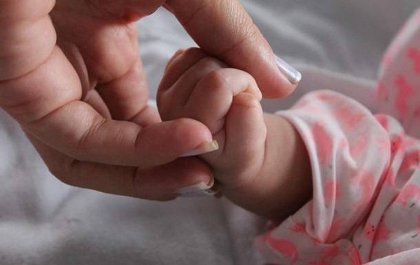 В Днепре зараженная коронавирусом родила здорового малыша - korrespondent.net